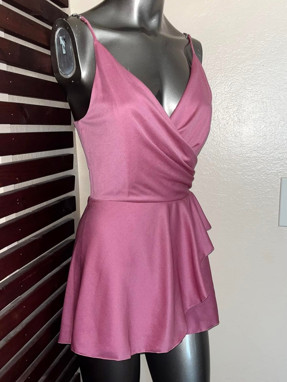 1970s Vintage Pink Wrap Style V-Neck Customized Disco Dress - Picture 3 of 8